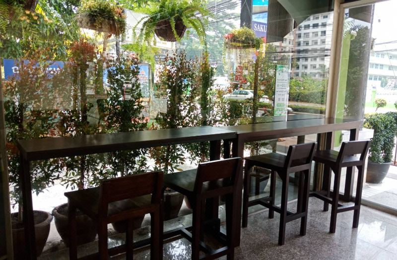 OYO 928 Leaf Hostel