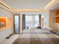CozyHome酒店式公寓(上海美兰湖店) - 精致大床房