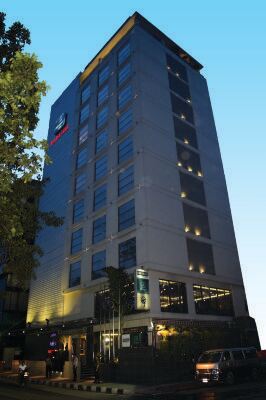 Best Western Plus Maple Leaf 酒店