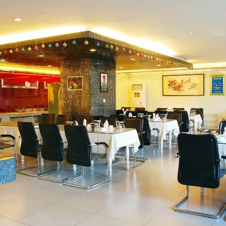 Duoflai Hotel (Mudanjiang High-speed Railway Station No.4 Middle School)