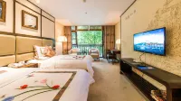 Qiliping Hot Spring Hotel Hotels in Hongya