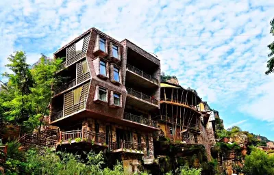 Yijiaren Guishu Hotel Hotels near Taixing Grand Canyon Rafting