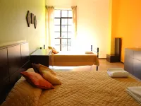Hotel Amigo Suites Hotels near Palacio de Correos