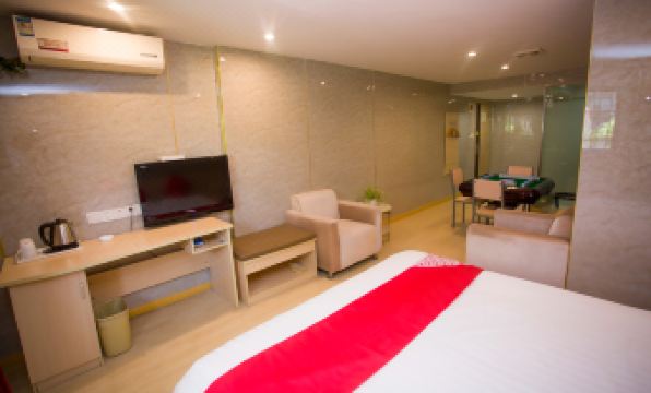 Xianglong Business Hotel