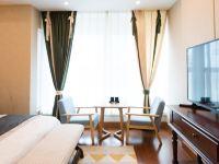 沈阳卡斯顿酒店式服务公寓 - 超豪华观景大床房