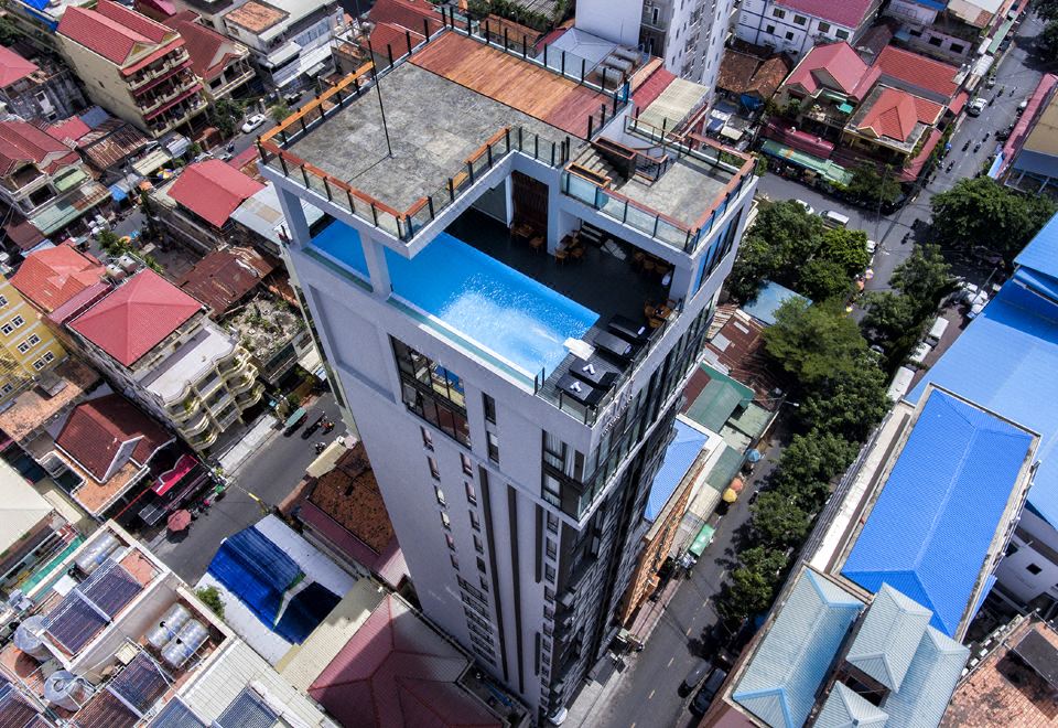 5. 에만-심 부티크..