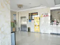 Super 8 Feixian New Bus Station Yinyuan Jiaju Square