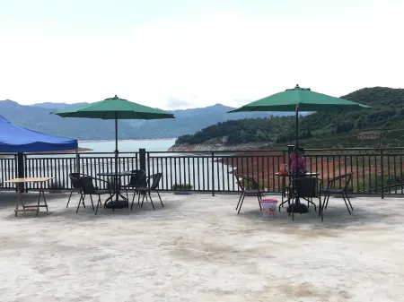 Zixing Yujiaao Farm Stay Отели рядом с достопримечательностью «Dongjiang Lake Phoenix Island Scenic Area»