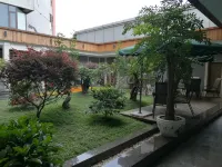 Jiannanchun Hotel Hotels near Mianzhu People's Park