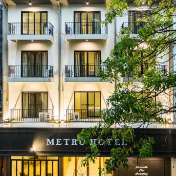Metro Hotel Отели рядом с достопримечательностью «Риверсайд»