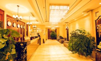 Xinyang Jinguan Express Hotel - Housity