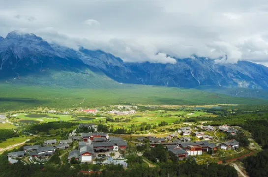 Jinmao Pureal Mountain Lijiang