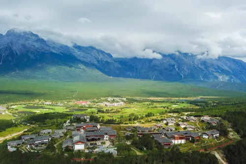 Jinmao Pureal Mountain Lijiang