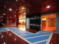 Bobo Hotel Hongdae - parking
