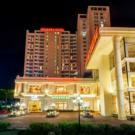 Becamex Hotel Thu Dau Mot Отели рядом с достопримечательностью «Комплекс туннелей Кучи»