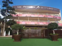 鸚鵡酒店