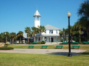 Darien Waterfront Inn