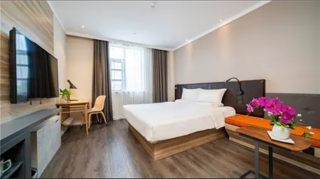 HanTing Premium Hotel (Beijing Capital Airport New International Exhibition Center)