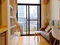 广州万科米酷公寓 - 精致复式大床房
