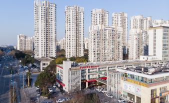 Ibis Shanghai Songjiang University Town Wencheng Rd Hotel