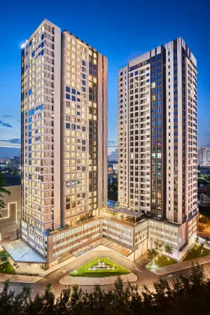 Oakwood Residence Saigon Отели в г. Хошимин