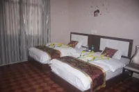 Jiujiulou Apartment