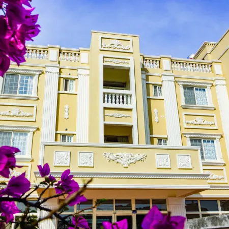 TipsyHotel
