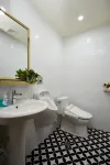Meego Qingwen Hotel