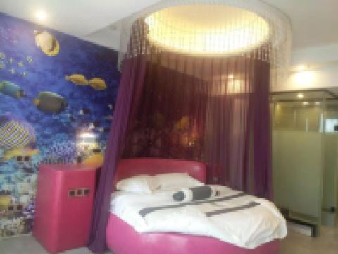 广元博森大酒店 - 情侣房