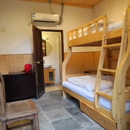 Xiaoya Youth Hostel