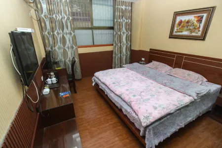 Tai He HuaBao Hotel Отели в г. Тайхэ