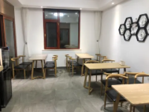 yiheershekezhan