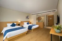 Floral Hotel · Memorize Scene Yangshuo West Street hotel