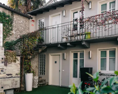 アヴェニュー ホテル コモのホテル