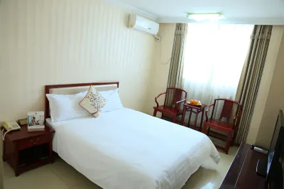 Donghua Hotel Beijing (Tian'anmen Wangfujing Branch) فنادق في 