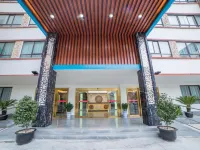 Xinguolv Hotel Hotels near Jiangwei City