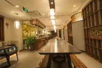 Xijiang Boyun·Inn (Qianhu Miaozhai Branch) Hotels in Leishan