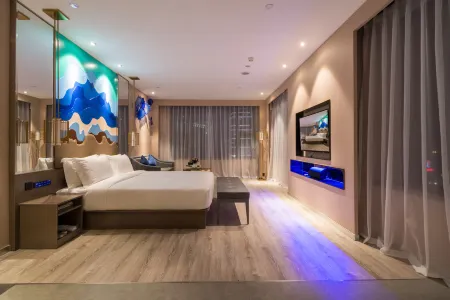 Outer Island City Hotel (Longyan Wanbao Plaza)