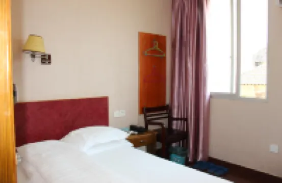 Liya Business Hotel