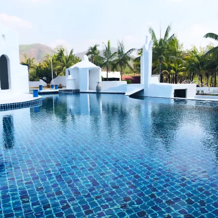 The Oia Pai Resort