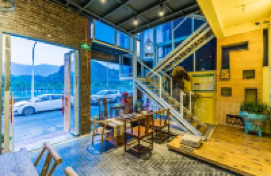 肇慶閱色主題客棧