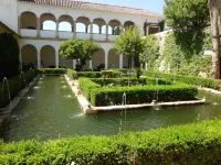 B&B Hotel Granada Estación Các khách sạn gần Embalse del cubillas, granada