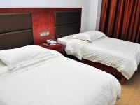 广州莱喜酒店 - 标准双床房