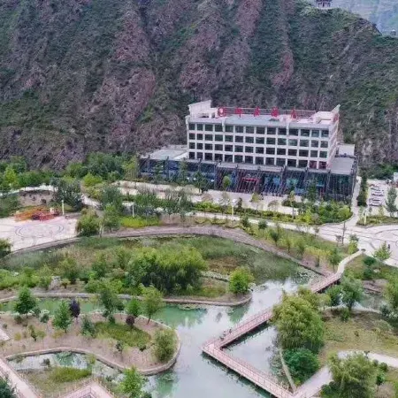 Yujing Hotel