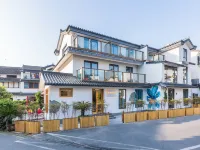 杭州畢竟西湖民宿（雷峰塔花港觀魚店） 浴鵠灣附近的飯店