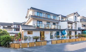 Hangzhou Bijing West Lake - Housity