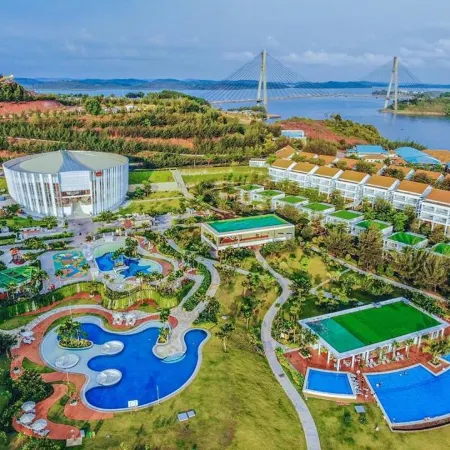 Harris Resort Barelang Batam