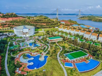 Harris Resort Barelang Batam Hotels in Sagulung