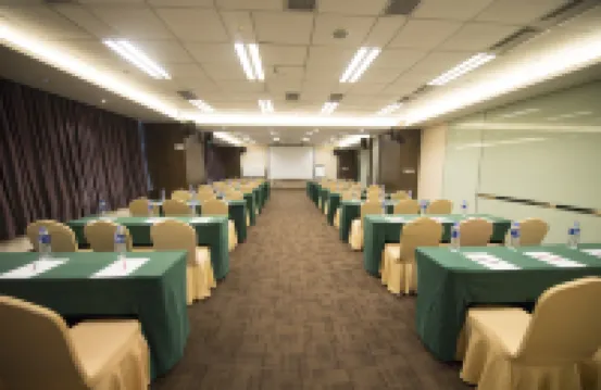 Suzhou Sun Plaza Hotel