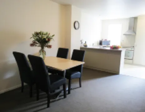 كاسل نيوهافين أبارتمنتس Hotels near هاويك